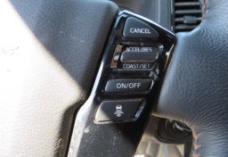 2023 Nissan Frontier - Image 35