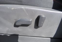 2023 Nissan Frontier - Image 43