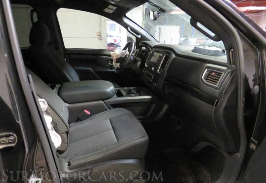 2018 Nissan Titan XD - Image 27