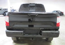 2018 Nissan Titan XD - Image 9