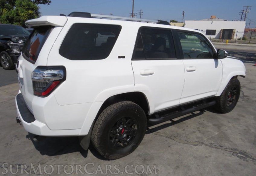 2023 Toyota 4Runner - Image 10
