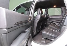 2015 Jeep Grand Cherokee Limited - Image 29