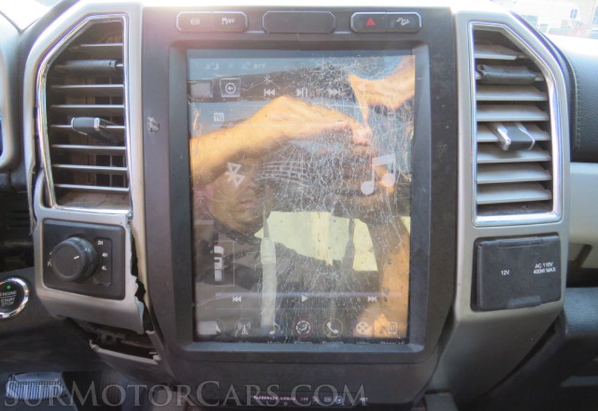 2017 Ford Super Duty F-250 SRW - Image 43