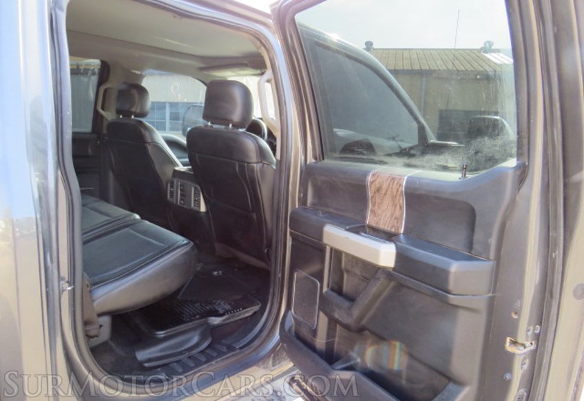 2017 Ford Super Duty F-250 SRW - Image 28