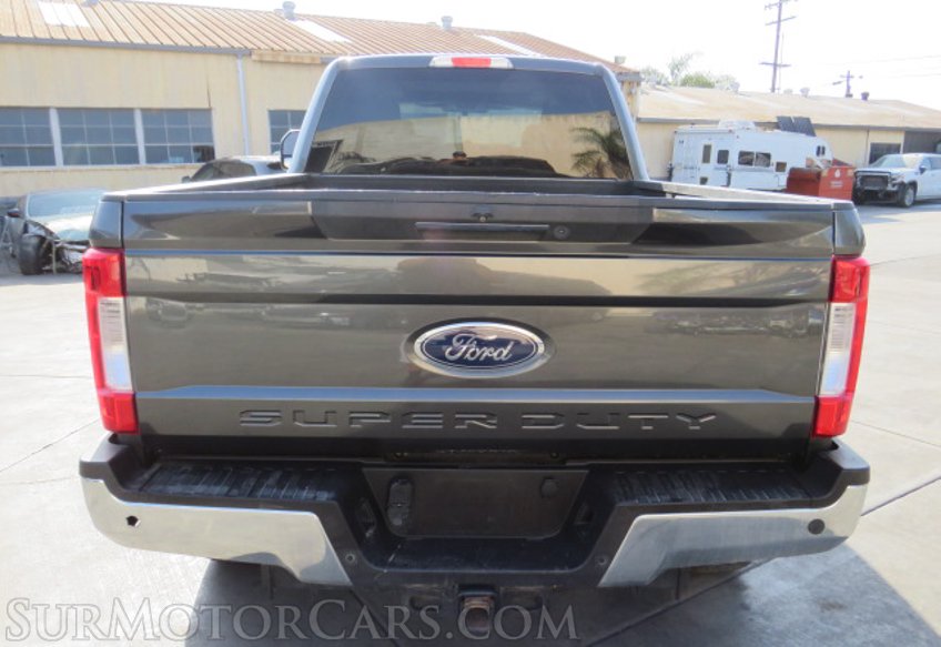 2017 Ford Super Duty F-250 SRW - Image 34