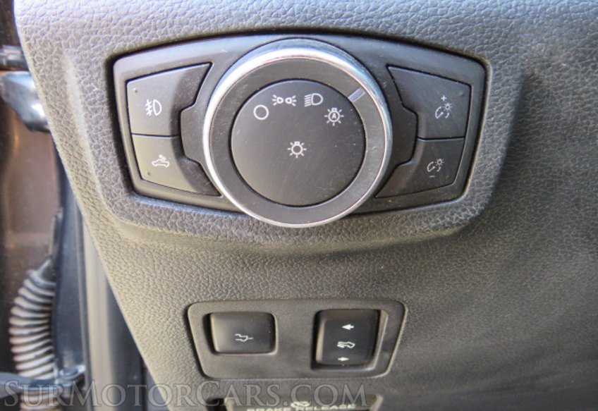 2017 Ford Super Duty F-250 SRW - Image 39