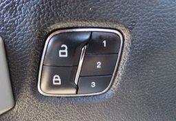 2017 Ford Super Duty F-250 SRW - Image 65