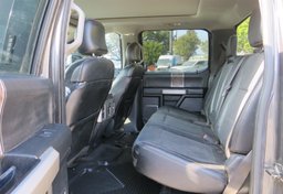 2017 Ford Super Duty F-250 SRW - Image 36