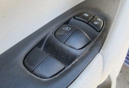 2021 Nissan Rogue Sport - Image 39