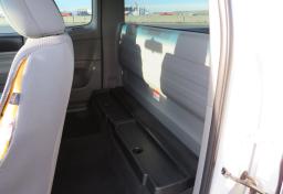 Thumbnail of 2015 Toyota Tacoma