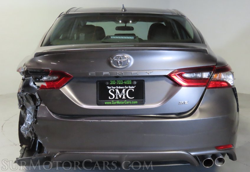2022 Toyota Camry - Image 12