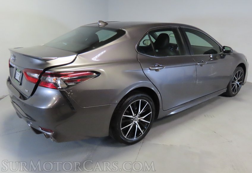 2022 Toyota Camry - Image 7