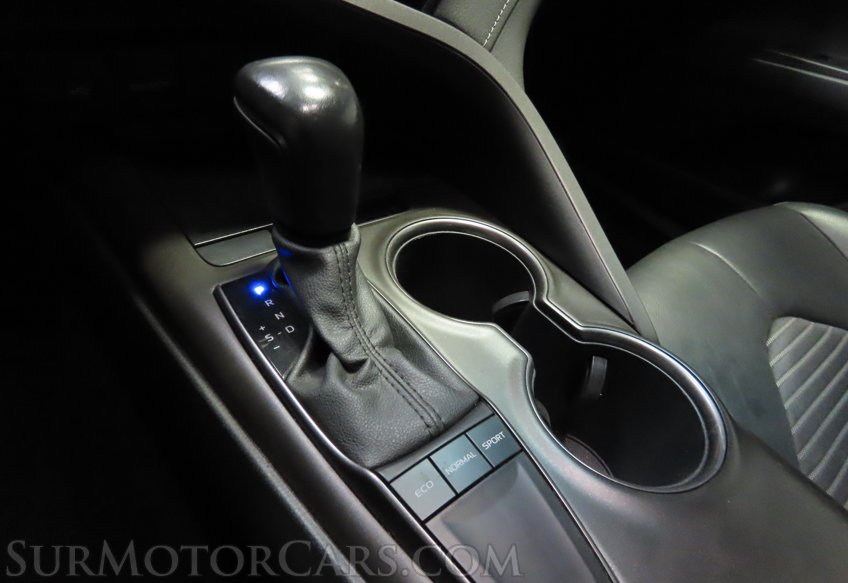 2022 Toyota Camry - Image 40