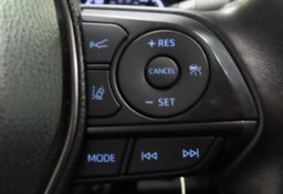 2022 Toyota Camry - Image 32