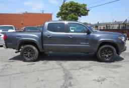 Thumbnail of 2022 Toyota Tacoma 4WD