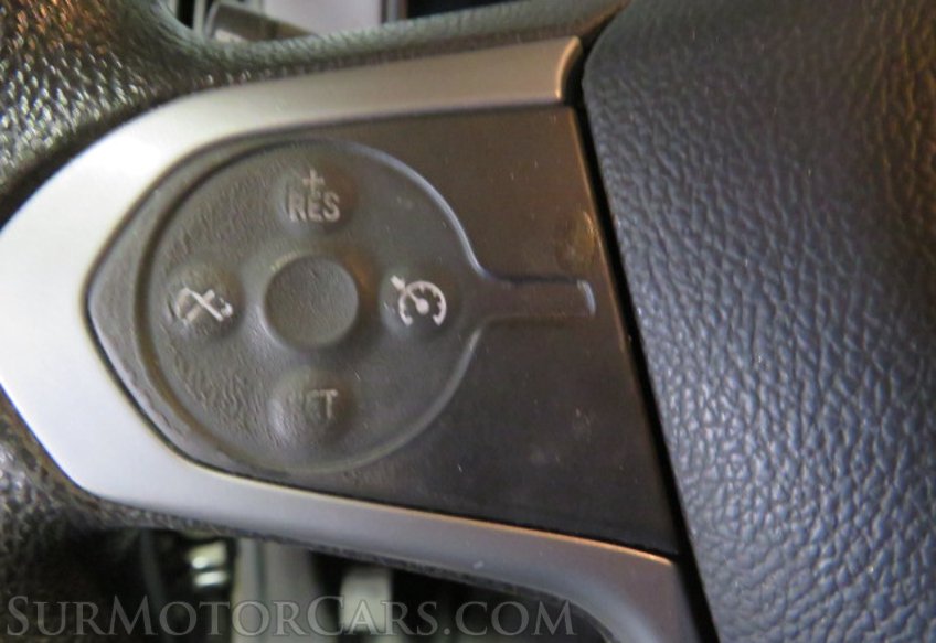 2021 Chevrolet Colorado - Image 32