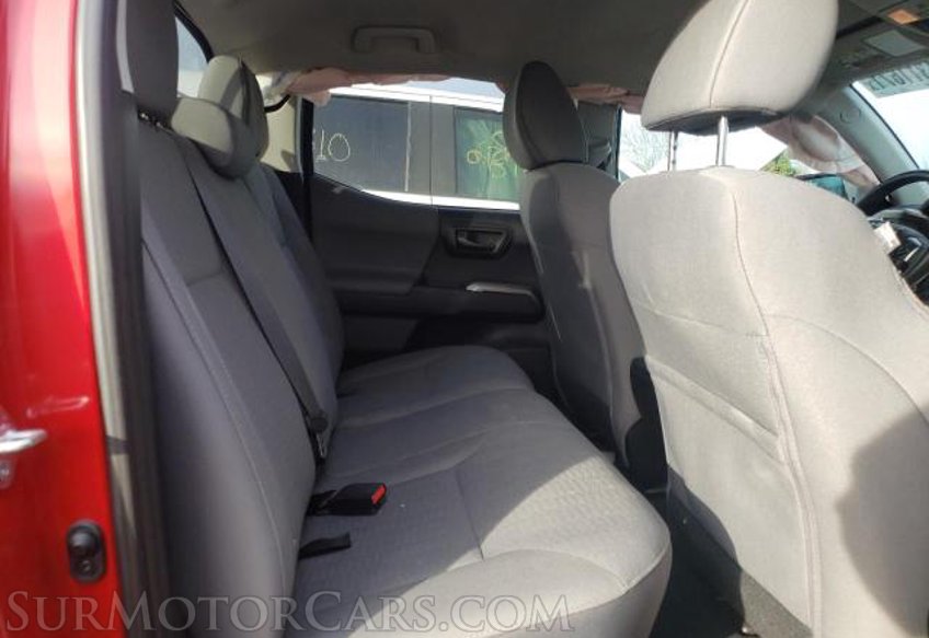 2019 Toyota Tacoma 4WD - Image 6