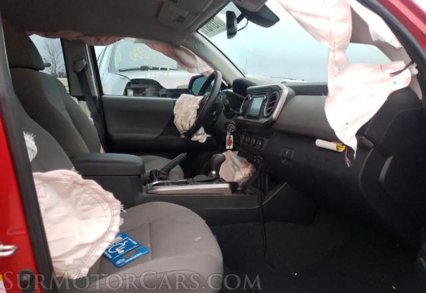 2019 Toyota Tacoma 4WD - Image 5