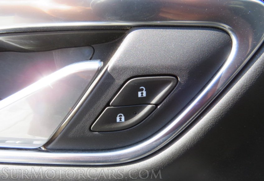 2021 Chevrolet Suburban - Image 41