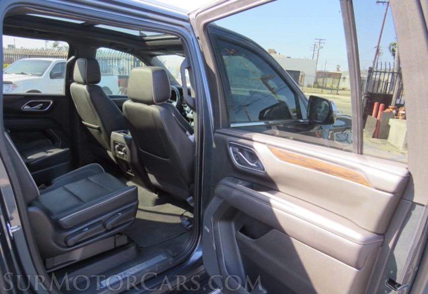 2021 Chevrolet Suburban - Image 26