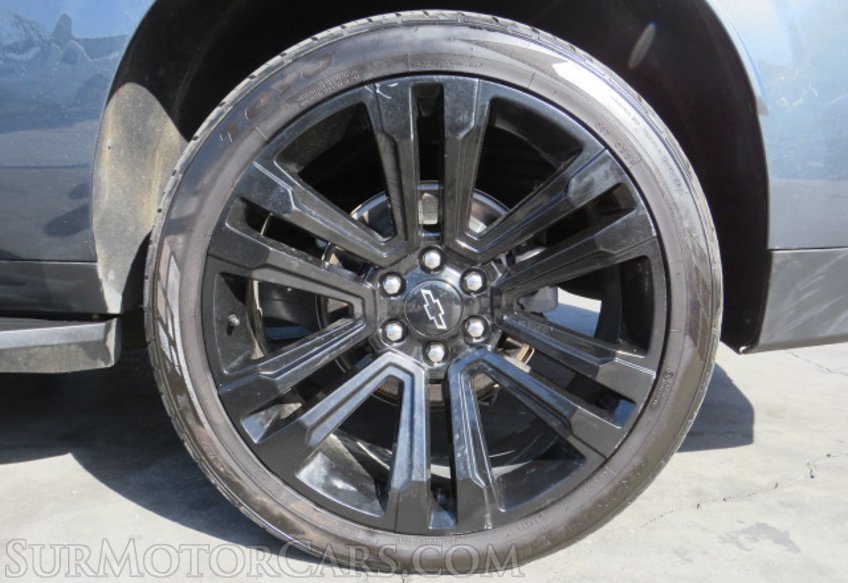 2021 Chevrolet Suburban - Image 21