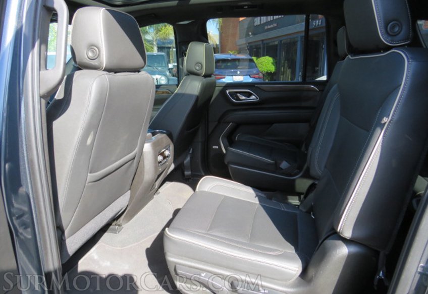 2021 Chevrolet Suburban - Image 32