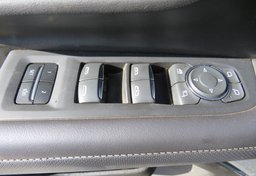 2021 Chevrolet Suburban - Image 42