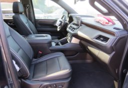 2021 Chevrolet Suburban - Image 29