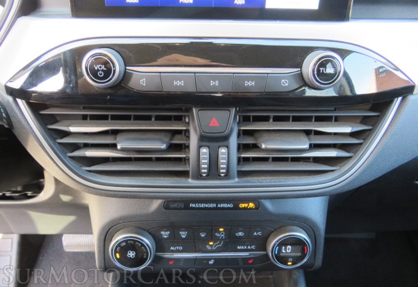 2020 Ford Escape - Image 37