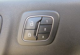 2020 Ford Escape - Image 46