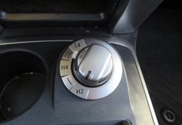 2016 Toyota 4Runner - Image 31