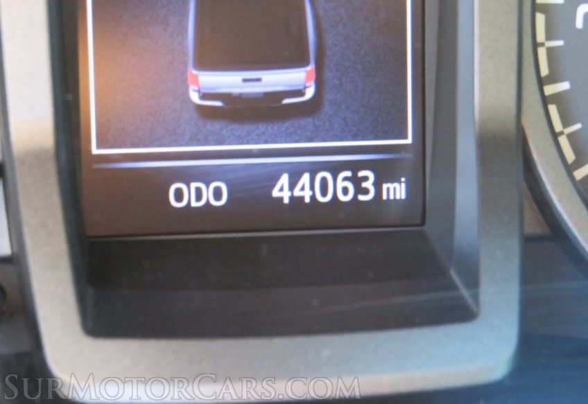 2017 Toyota Tacoma - Image 34