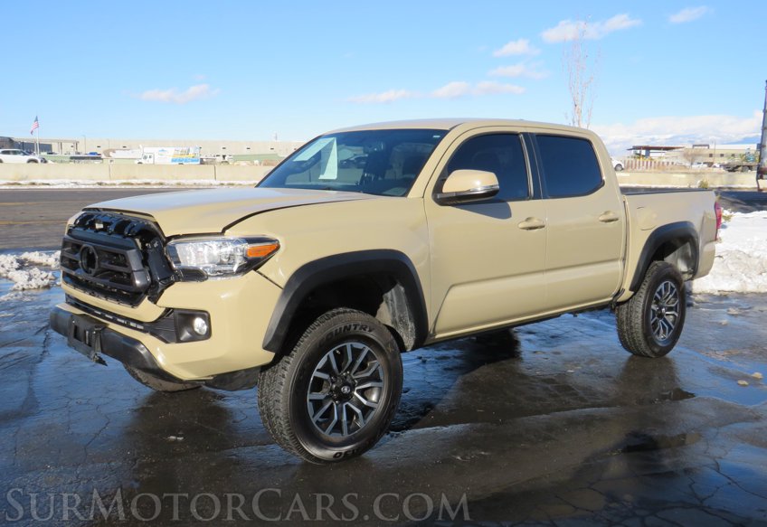 2017 Toyota Tacoma - Image 4