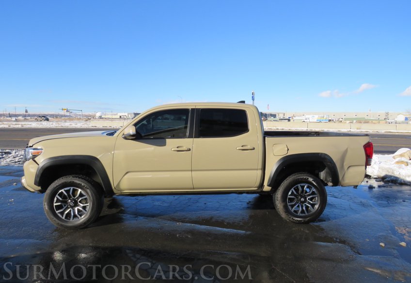 2017 Toyota Tacoma - Image 10
