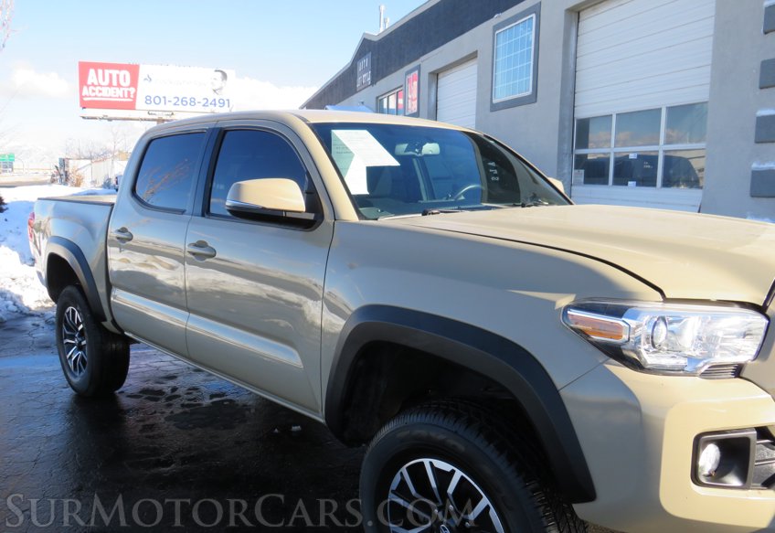 2017 Toyota Tacoma - Image 12