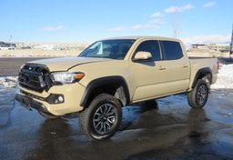 2017 Toyota Tacoma - Image 4