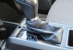 2017 Toyota Tacoma - Image 43