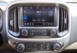 2021 Chevrolet Colorado - Image 38