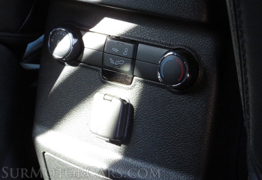 2019 Ford Explorer - Image 53