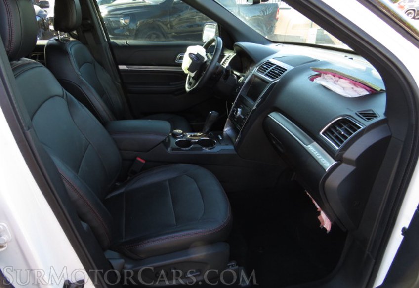 2019 Ford Explorer - Image 29