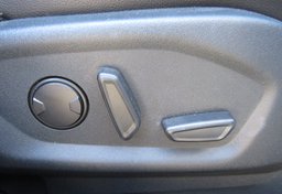 2019 Ford Explorer - Image 44