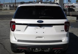 2019 Ford Explorer - Image 10