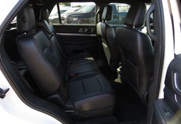 2019 Ford Explorer - Image 33