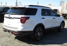 2019 Ford Explorer - Image 8