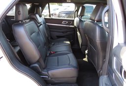 2019 Ford Explorer - Image 31