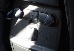 2019 Ford Explorer - Image 53