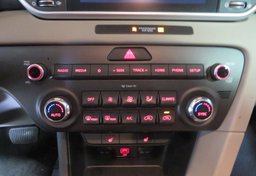 2020 Kia Sportage - Image 41