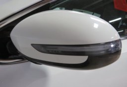 2020 Kia Sportage - Image 16