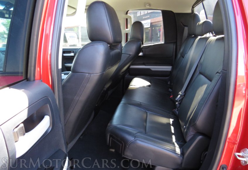 2014 Toyota Tundra 4WD Truck - Image 32