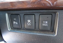 2014 Toyota Tundra 4WD Truck - Image 39